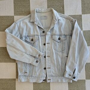 Levi's Light Wash Jacket W/ Customised Back Patch